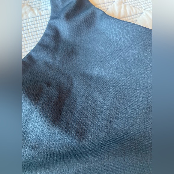 Zyia Light n Strappy Black Venom Bra - Picture 4 of 6